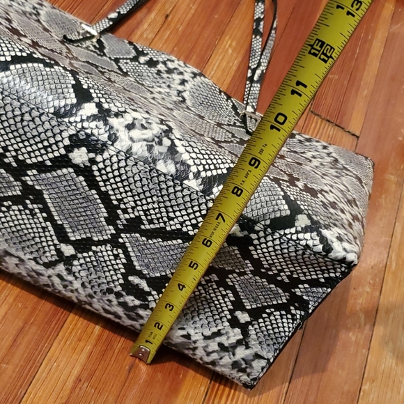 H&M tote. - Picture 8 of 8